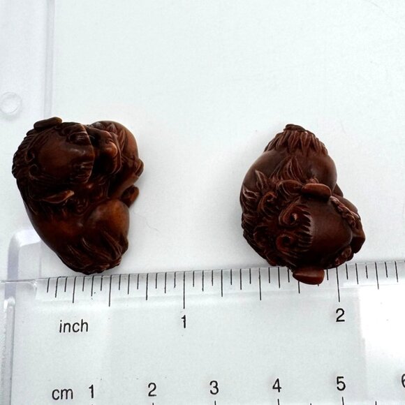 Ojime Netsuke 2 Foo Dog Lion Figurines Hand-Carved Boxwood Signed No Hole #3 - Picture 3 of 10